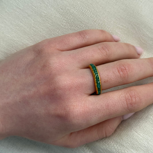24ct Gold Emerald Infinity Hammered Ring | Ram Rijal