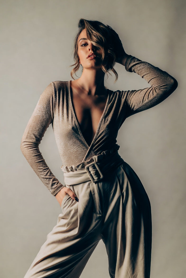 A model wearing nude colours