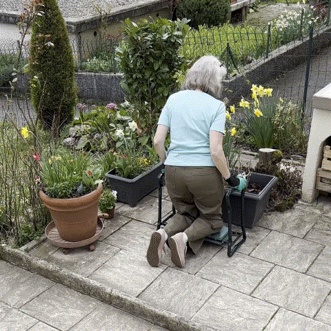2-in-1 Knee Bench | Padded Seat & Kneeler for Gardening