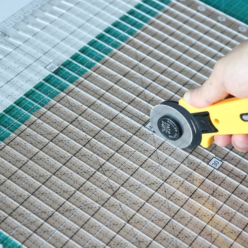 Fabric Cutter with Clamp | Cuts 6 Layers at Once for Quilting